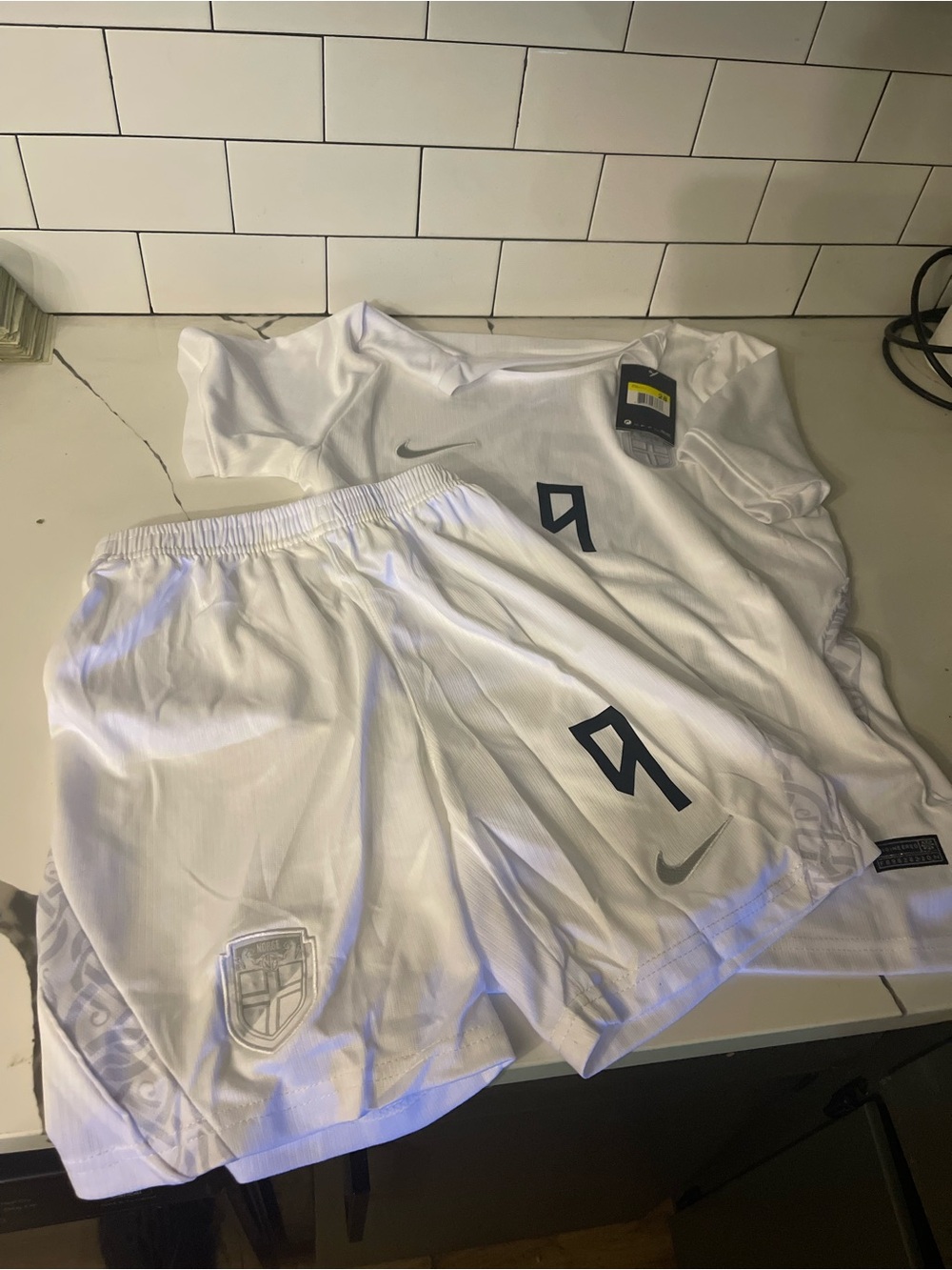 Youth Erling Braut Haaland Jersey And Short Set Size 28.